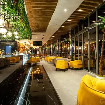Hotel Fieri