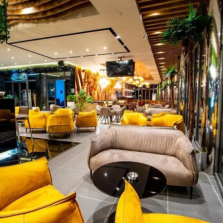 Hotel Fieri