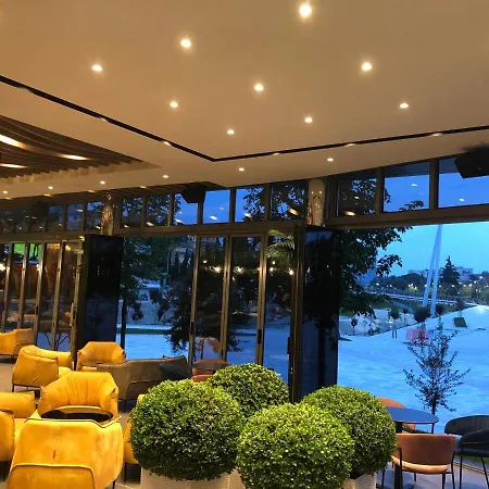 Fieri Hotel