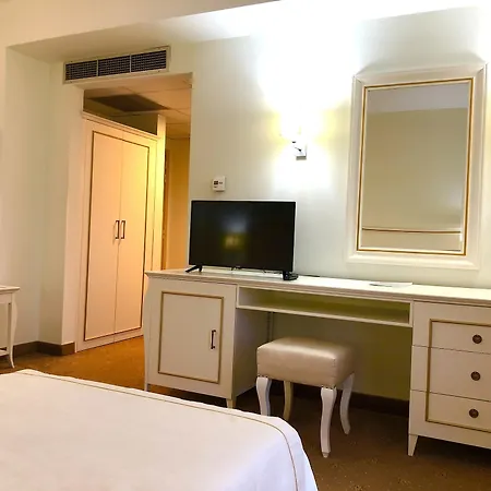 Hotel Fieri 4*