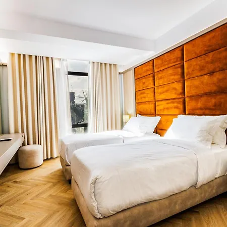 Fieri Otel 4*
