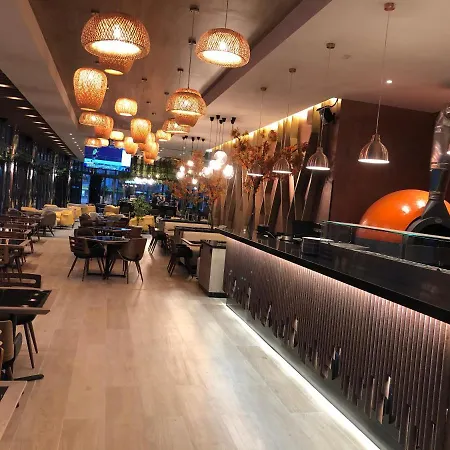 Otel Fieri 4*